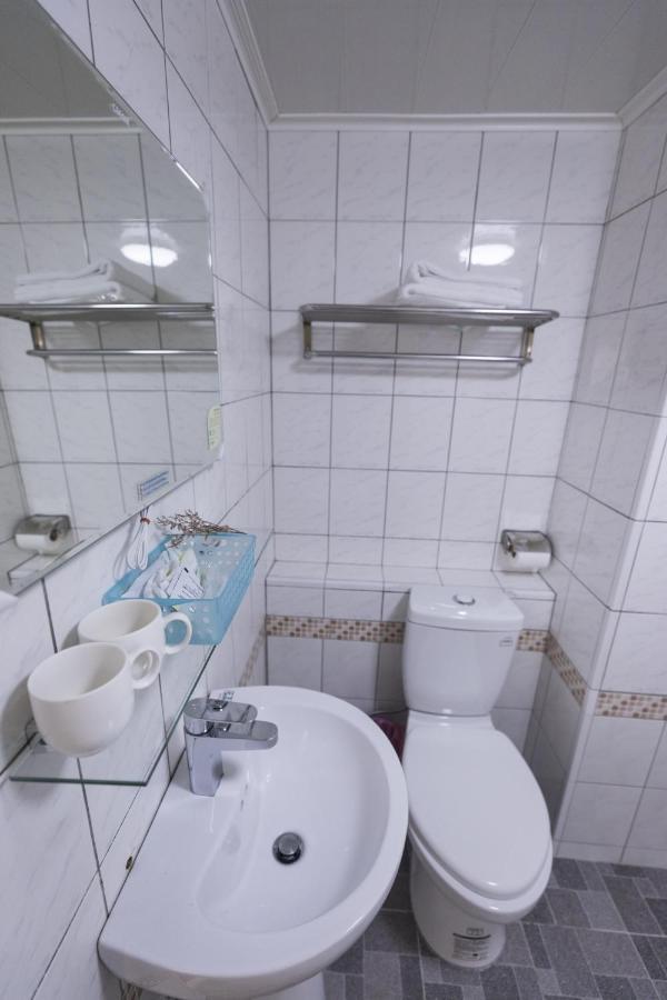 Tzu Chi Hotel Pingtung Εξωτερικό φωτογραφία
