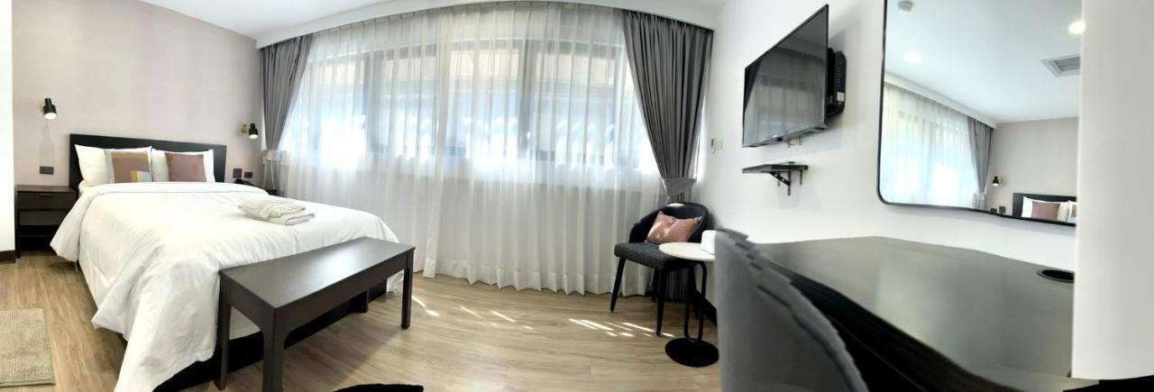 Tzu Chi Hotel Pingtung Εξωτερικό φωτογραφία